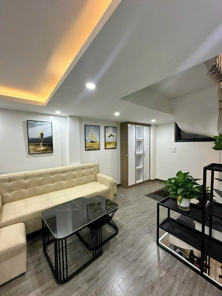 Bán nhà Phố Lò Đúc